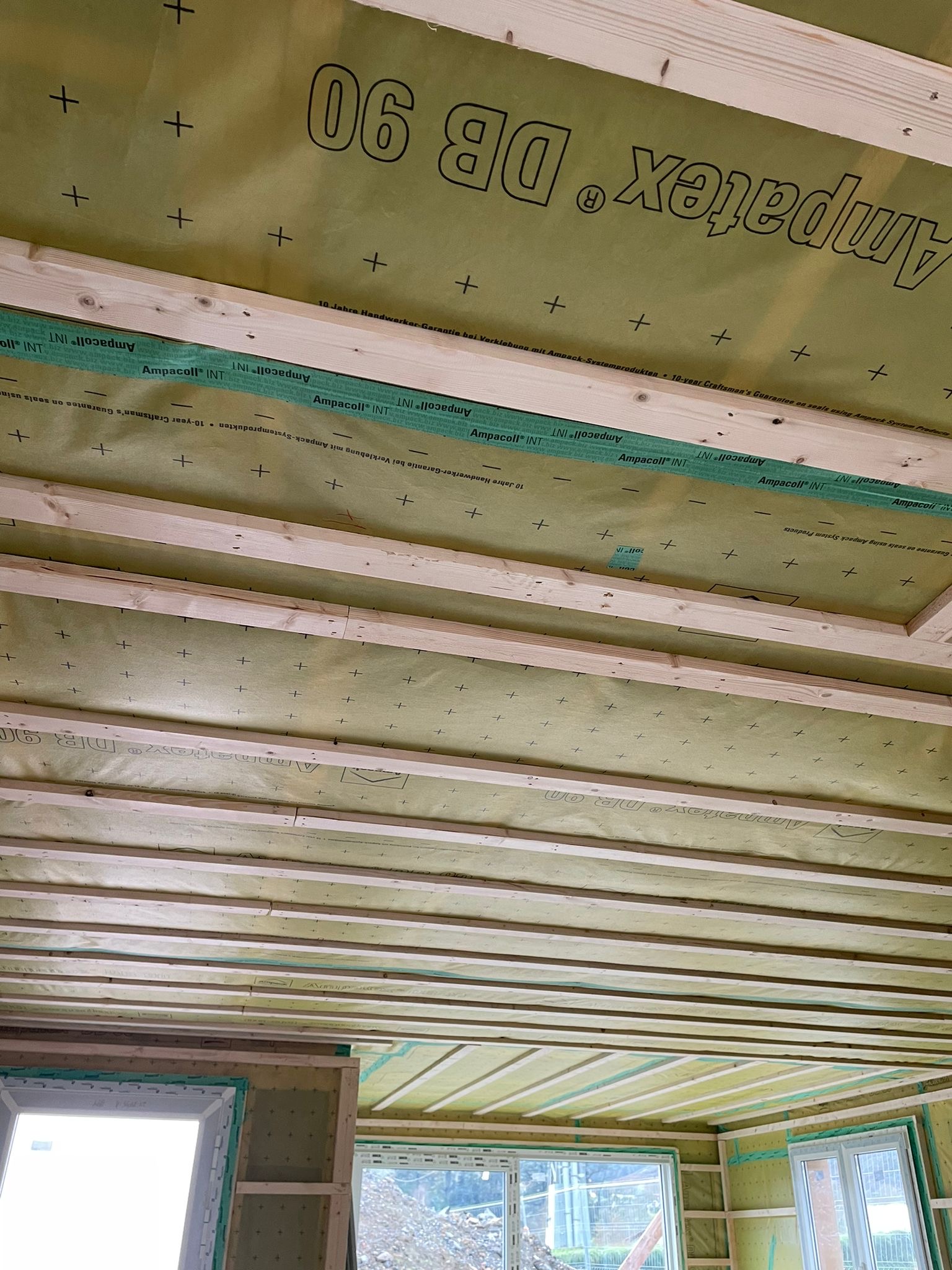 022e1583-f1ef-4ad7-8ae2-be8b5b15ce4e