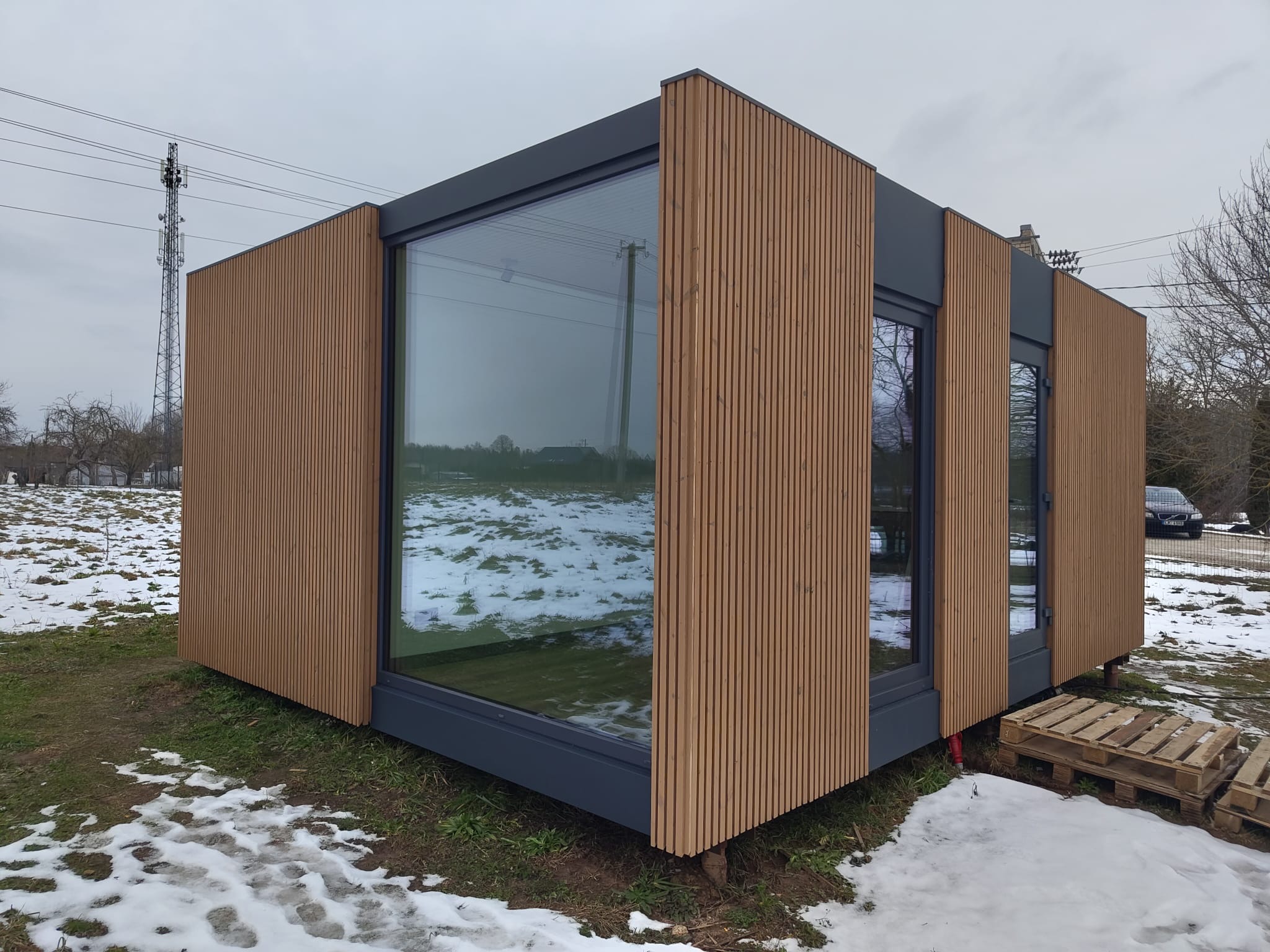 21077b89-5d39-408e-9c68-82d7ccae5e51