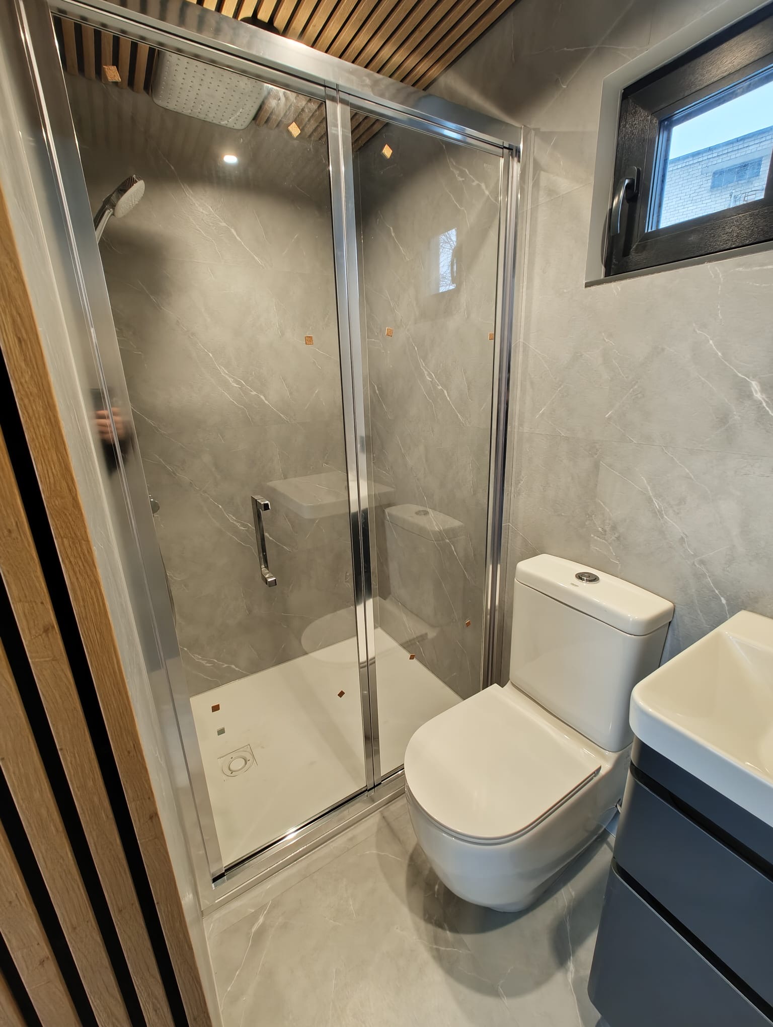 218a2111-117d-4ad8-aed8-ed6da007d271