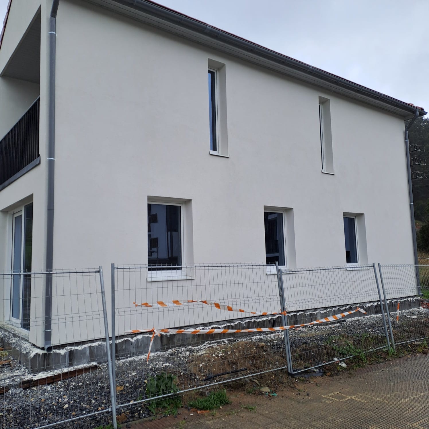 3cce4c7c-f606-47c5-8d7f-0c9e3325a309 2