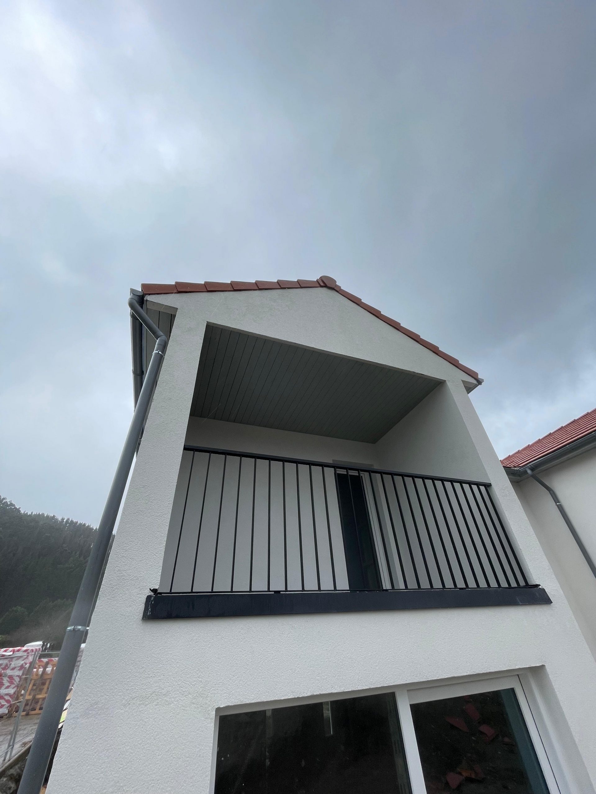 609df04e-5e69-41b7-a1b8-015ae1b77cc8