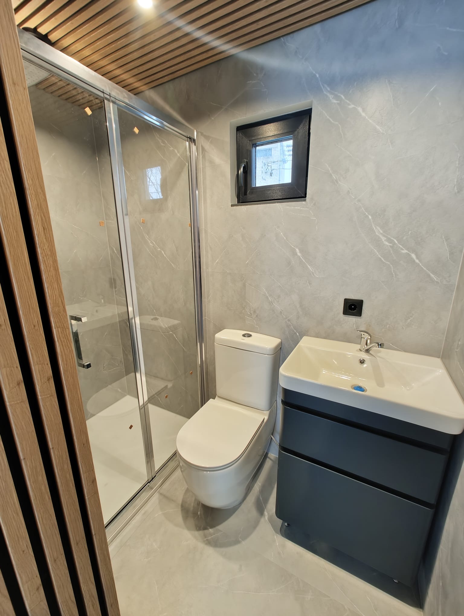 6201c606-5880-4be8-befe-3ba70d4e02cc