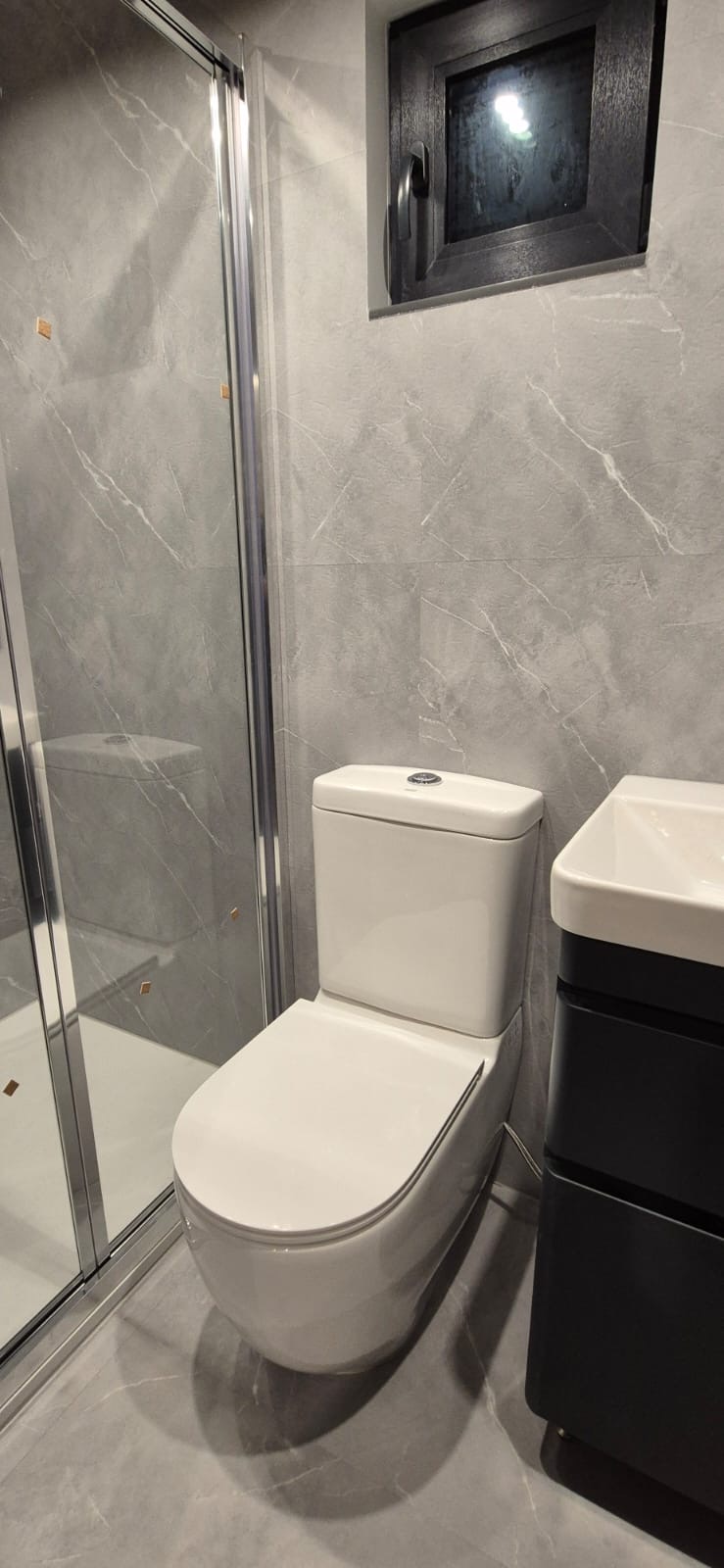 673496e1-80b7-470d-9741-8a8cf79421c6