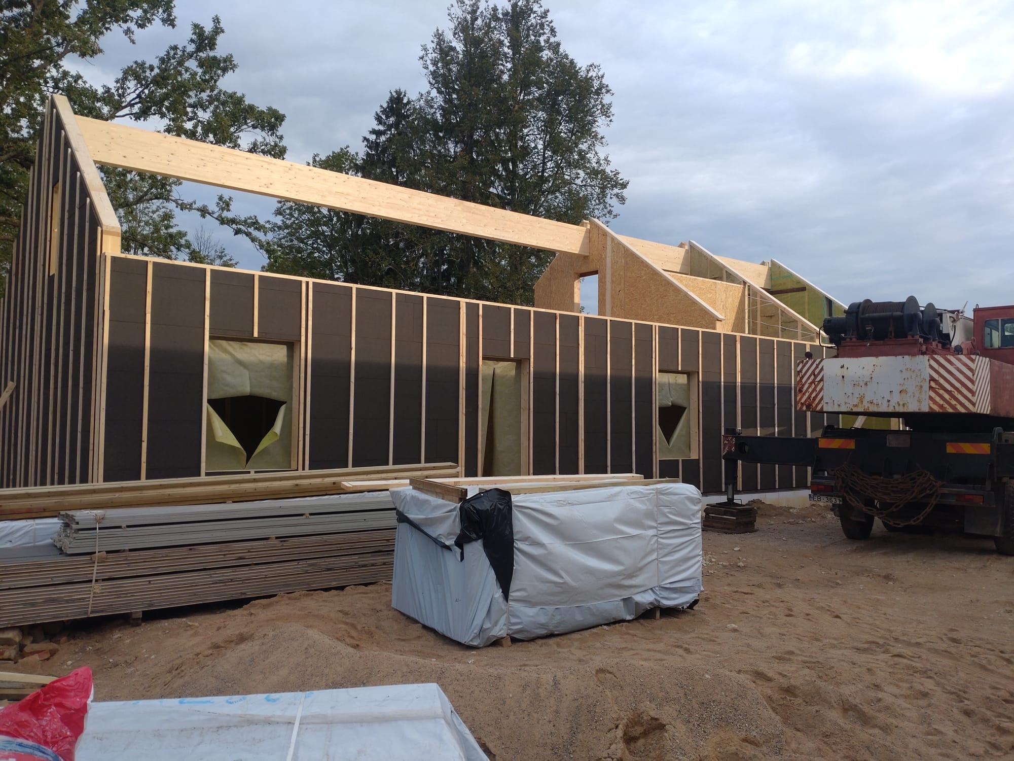 8dcdcb80-28f9-4352-8df3-7b57fc5a2d2f