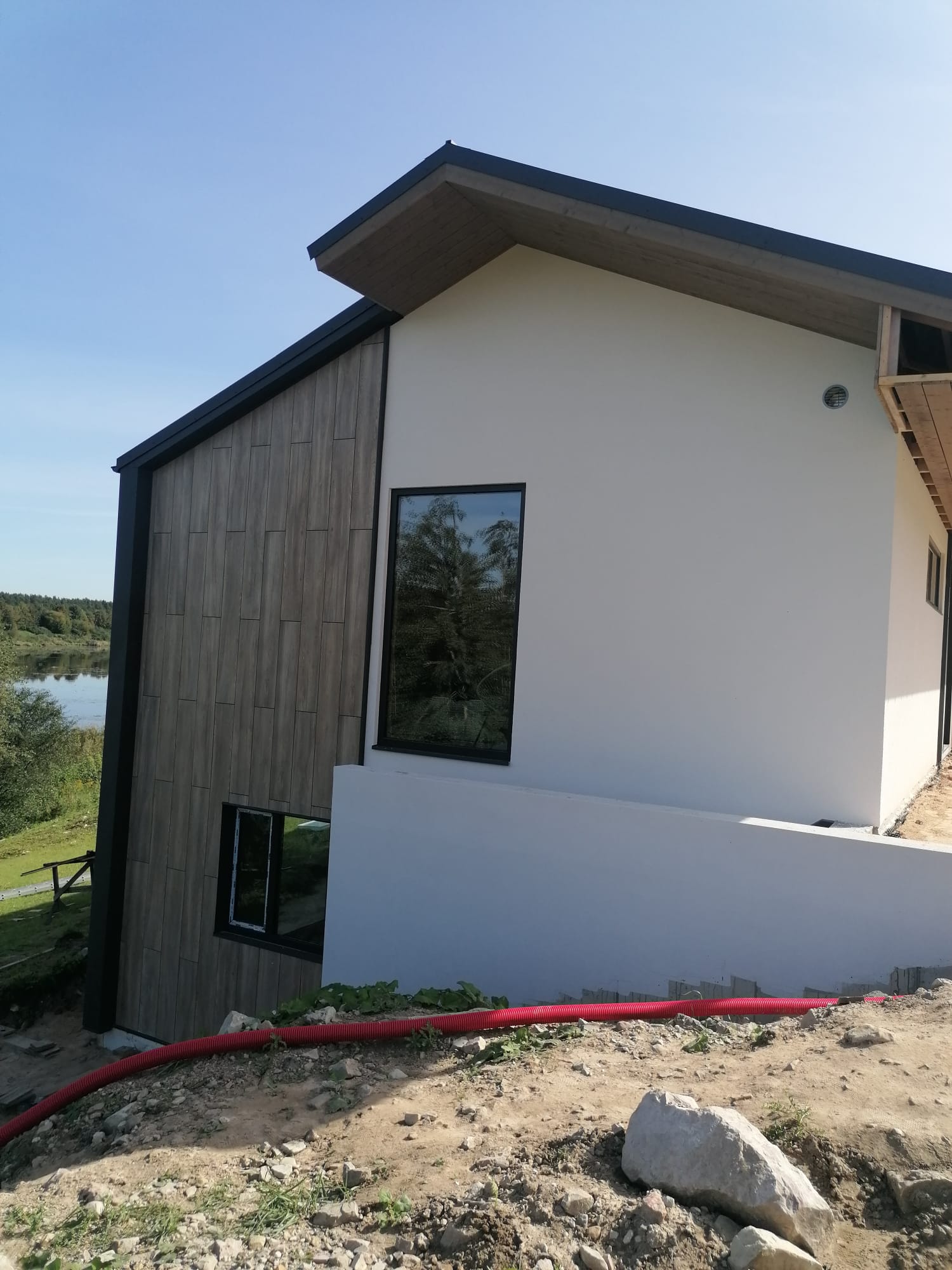 WhatsApp Image 2025-03-03 at 12.57.27 (4)