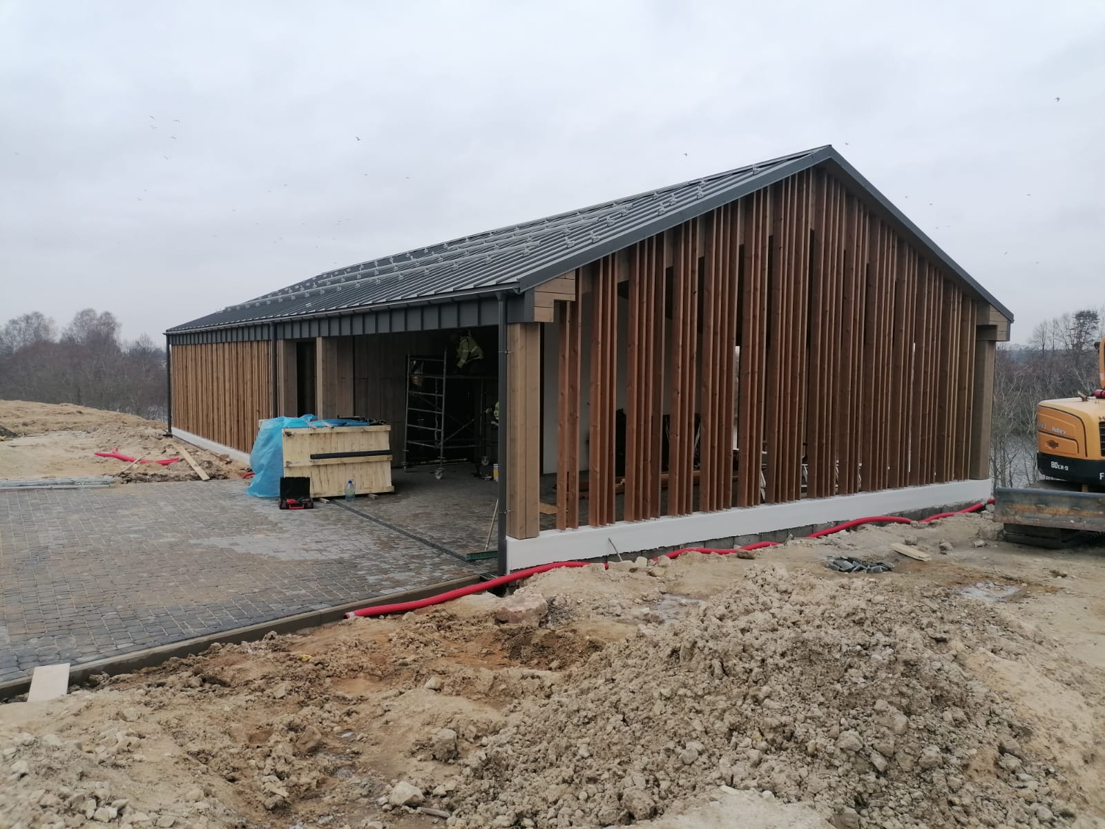 WhatsApp Image 2025-03-03 at 13.02.27