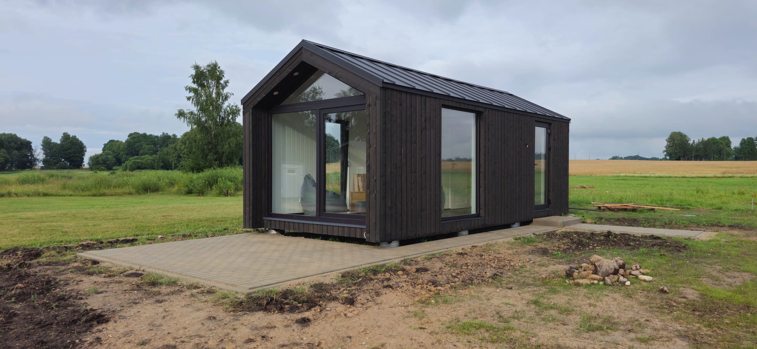 WhatsApp Image 2025-03-03 at 13.42.09 (4)