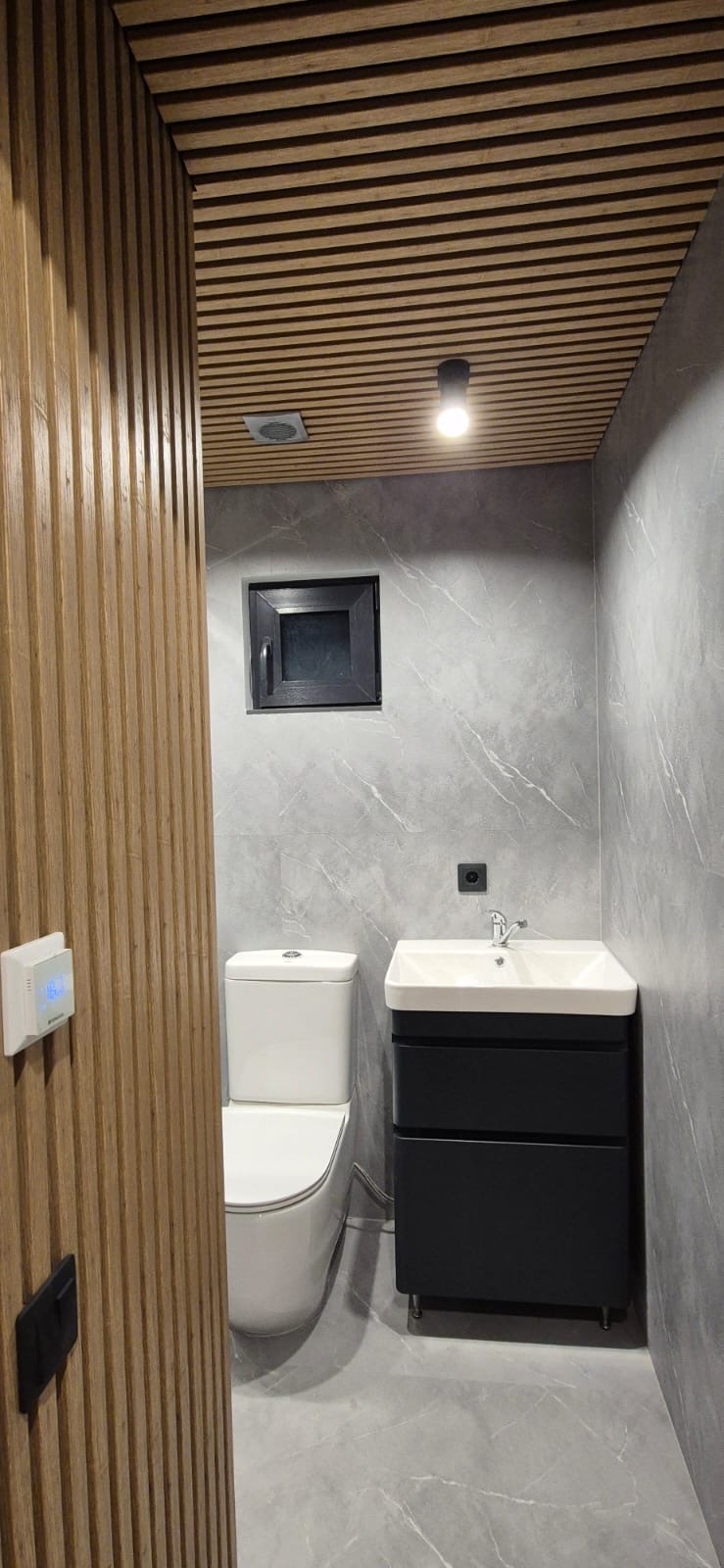 b18a2d91-61f2-4567-8546-561dcec57e65