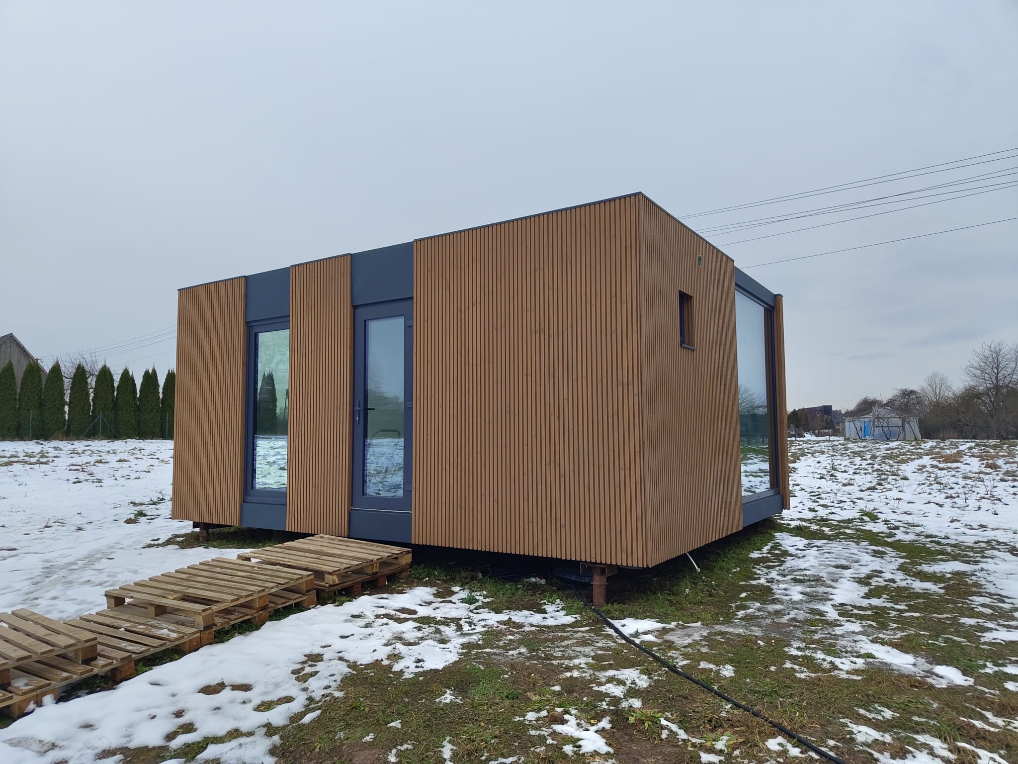 ec848196-e6f0-4ff8-bcf8-ccd66eaa4acc